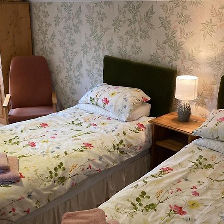 Bed and Breakfast Longstone Farm Гелстон Екстер'єр фото