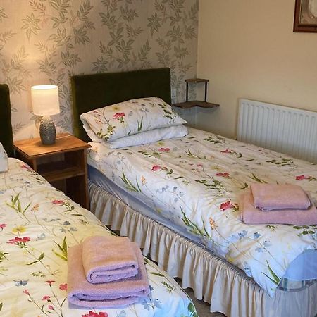 Bed and Breakfast Longstone Farm Гелстон Екстер'єр фото