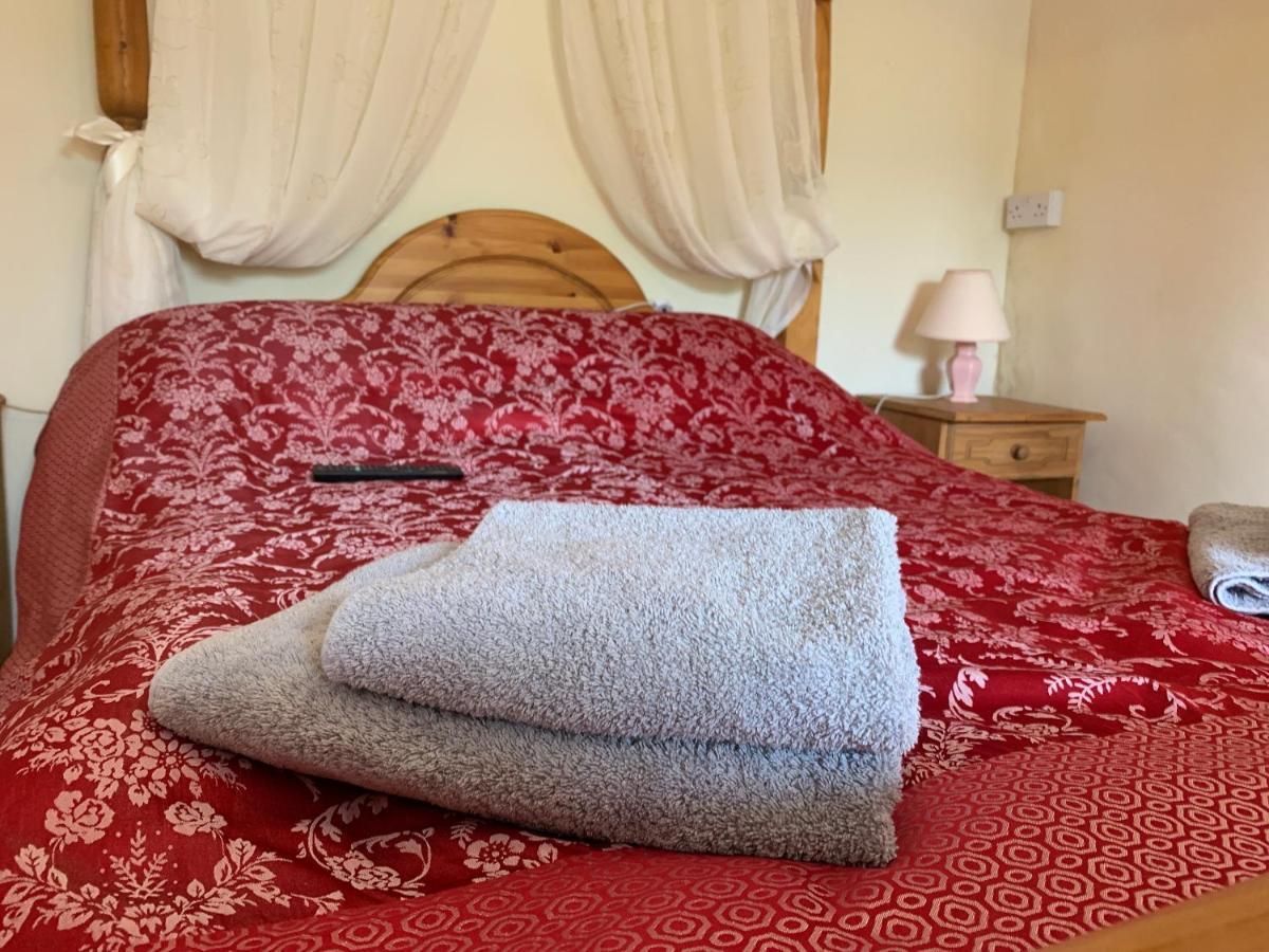 Bed and Breakfast Longstone Farm Гелстон Екстер'єр фото