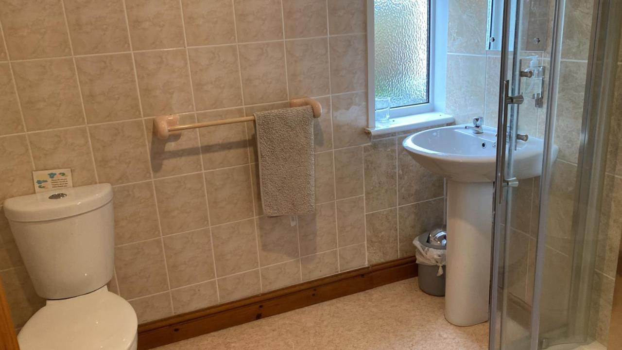 Bed and Breakfast Longstone Farm Гелстон Екстер'єр фото