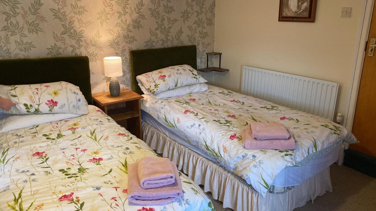 Bed and Breakfast Longstone Farm Гелстон Екстер'єр фото